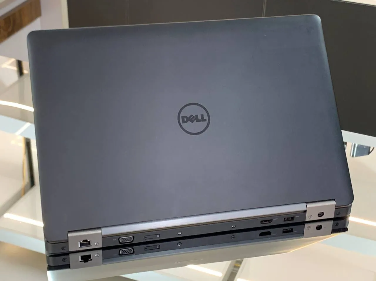 لپ تاپ DELL Latitude E5570