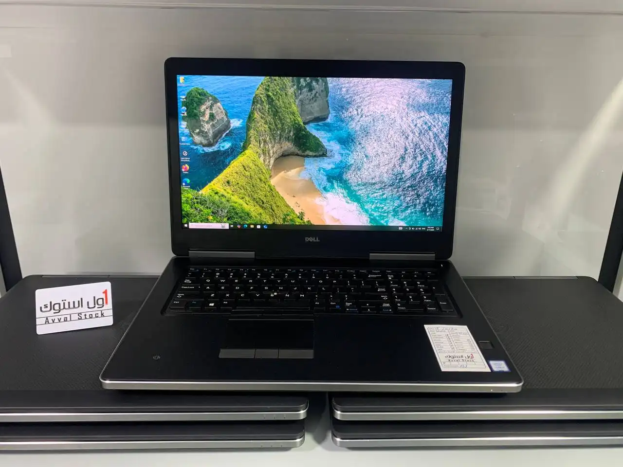 لپ تاپ DELL Precision 7720 i7 P3000