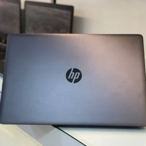 لپ تاپ HP ZBook Studio G3