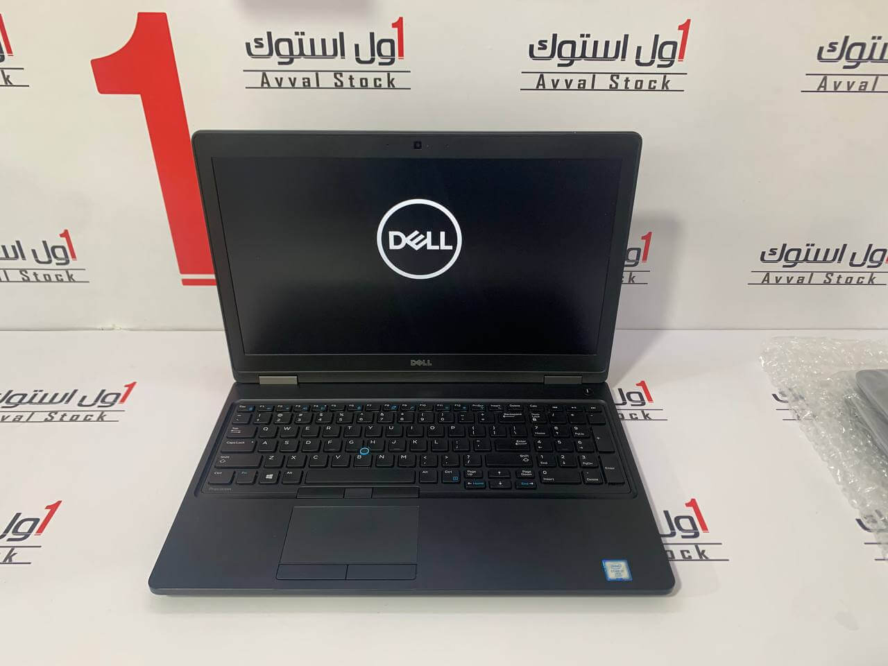 لپ تاپ Dell Precision 3520